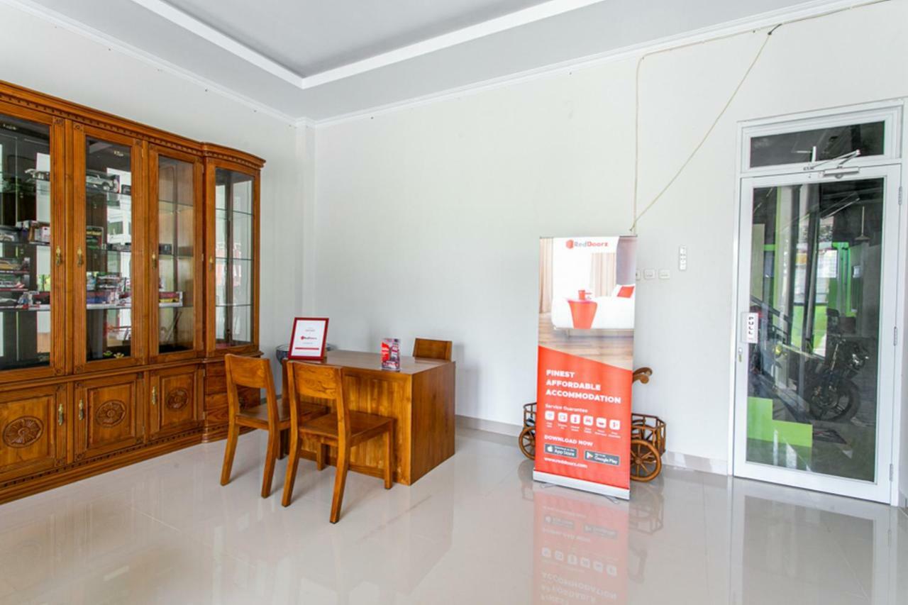 Reddoorz Near Universitas Muhammadiyah Yogyakarta Jarakan Kültér fotó