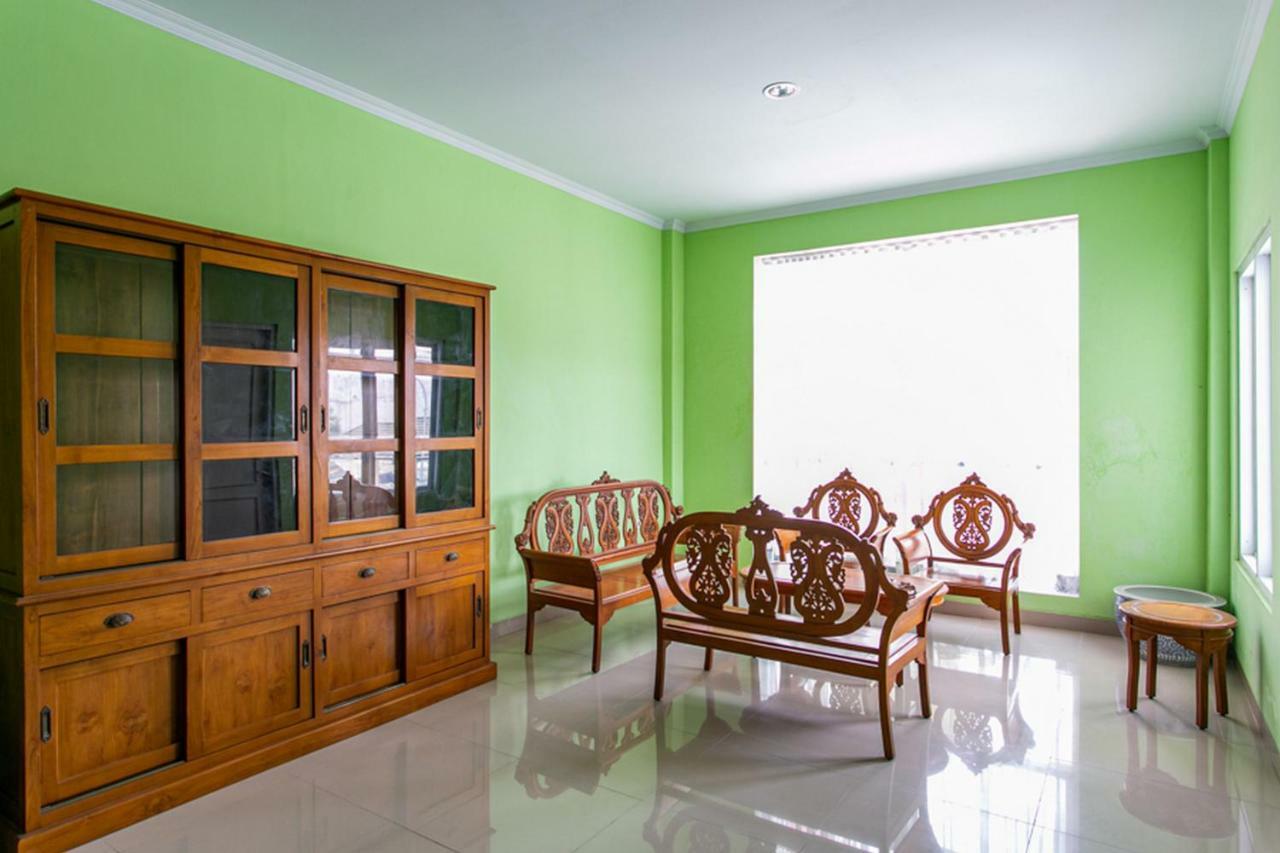 Reddoorz Near Universitas Muhammadiyah Yogyakarta Jarakan Kültér fotó